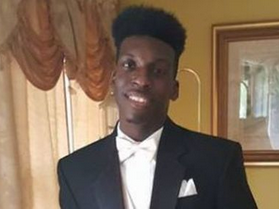 Alabama: Police Shot and Killed a Legally Armed Black Man at a Mall on Thanksgiving Night