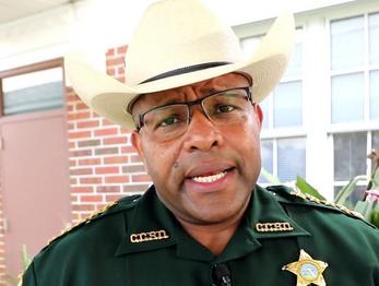 Black Florida Sheriff Vows to Deputize Gun Owners If Violent Protests Erupt