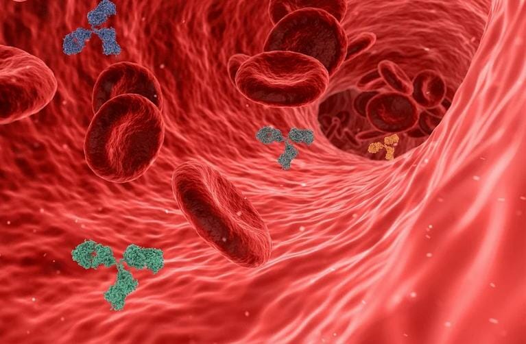 Doctor Warns COVID Vaccines can Cause Blood Clots in Majority of People